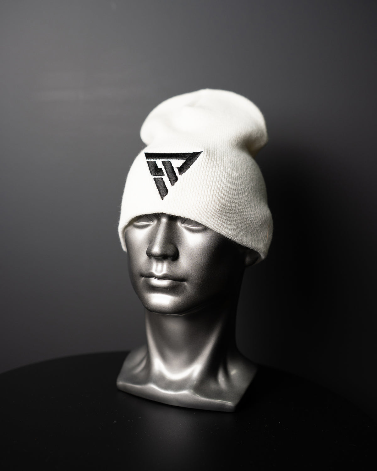 REALM BEANIE