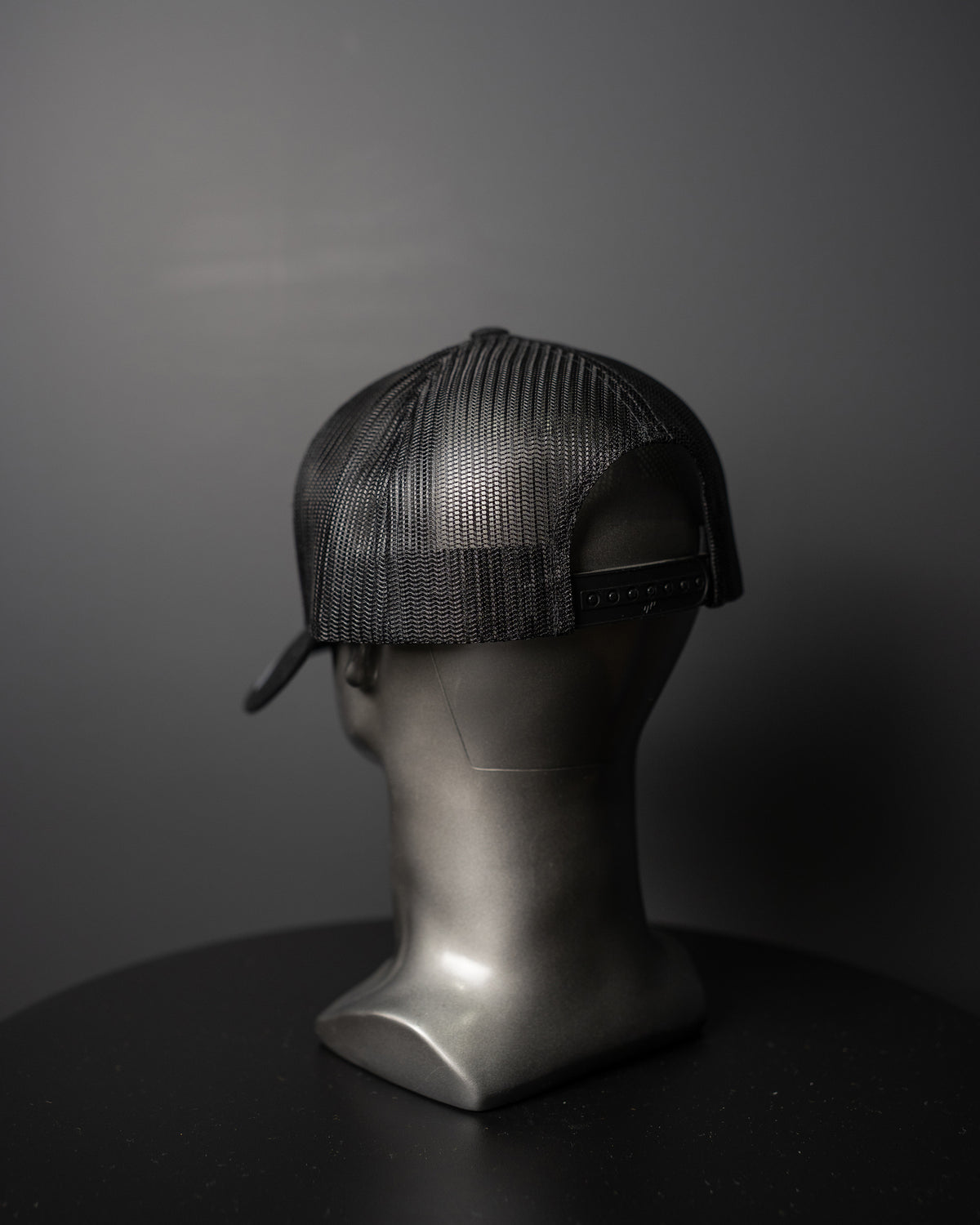 RETRO TRUCKER HAT