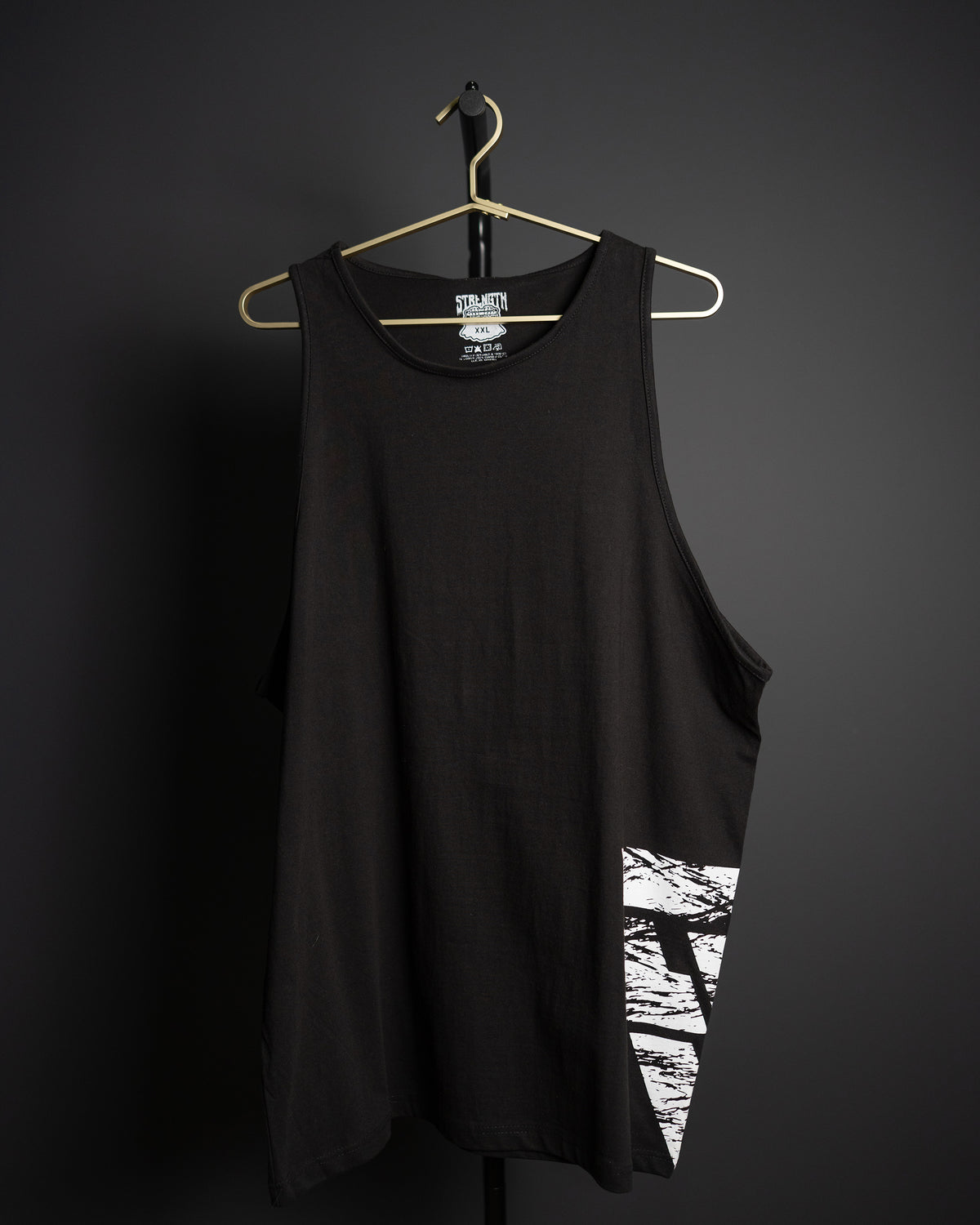 DISTRESSED HEAVYWEIGHT TANKS