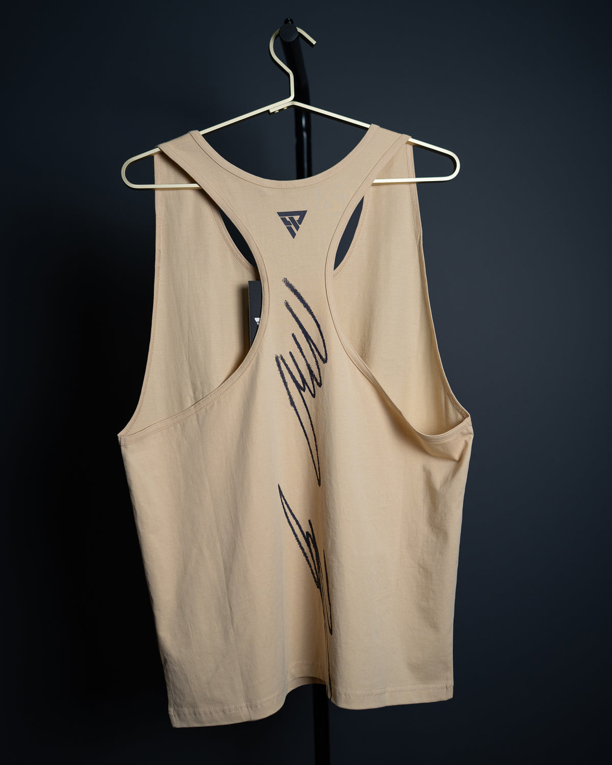 SIGNATURE STRINGER